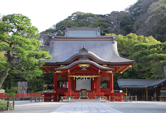 鶴岡八幡宮